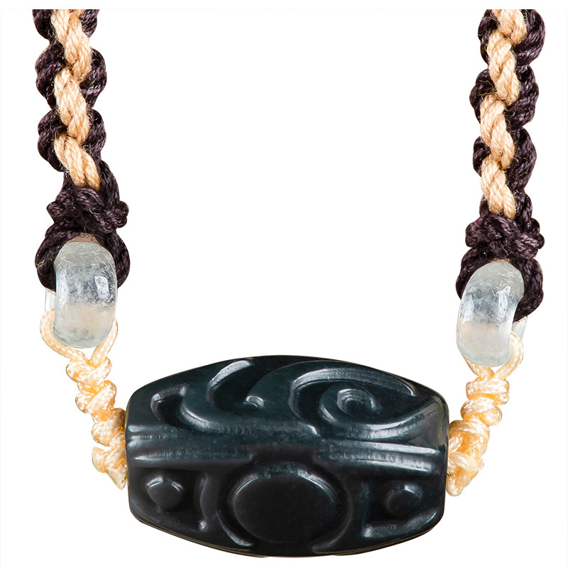 Vintage Fashion Necklace - قلادة خرز من اليشم الهيتي المنحوت،