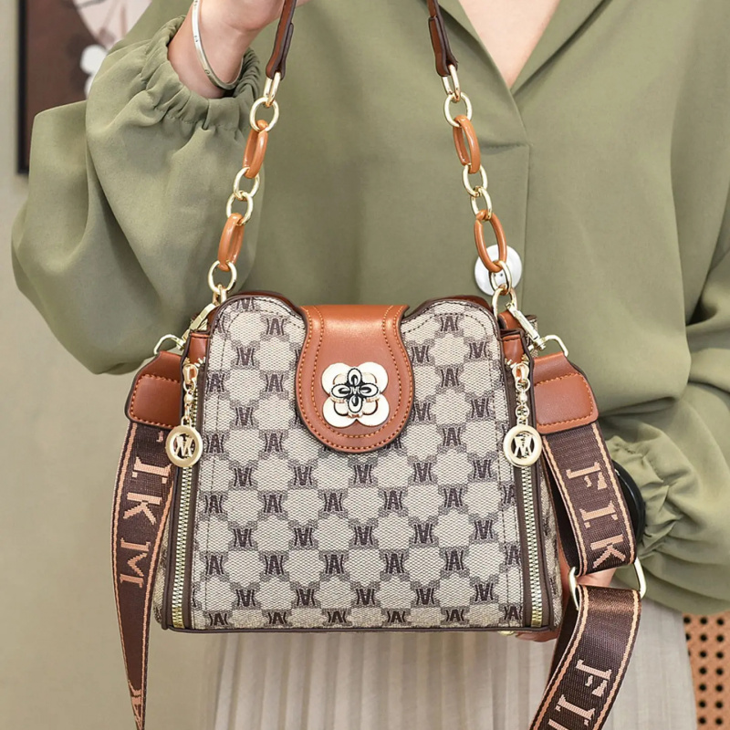 حقيبة كتف مطبوعة بتصميم عتيق،  - مراجعة Vintage Fashion Women وسعره