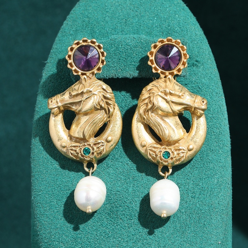 أقراط متدلية بتصميم رأس حصان م - مراجعة Vintage Fashion Jewelry Brands وسعره