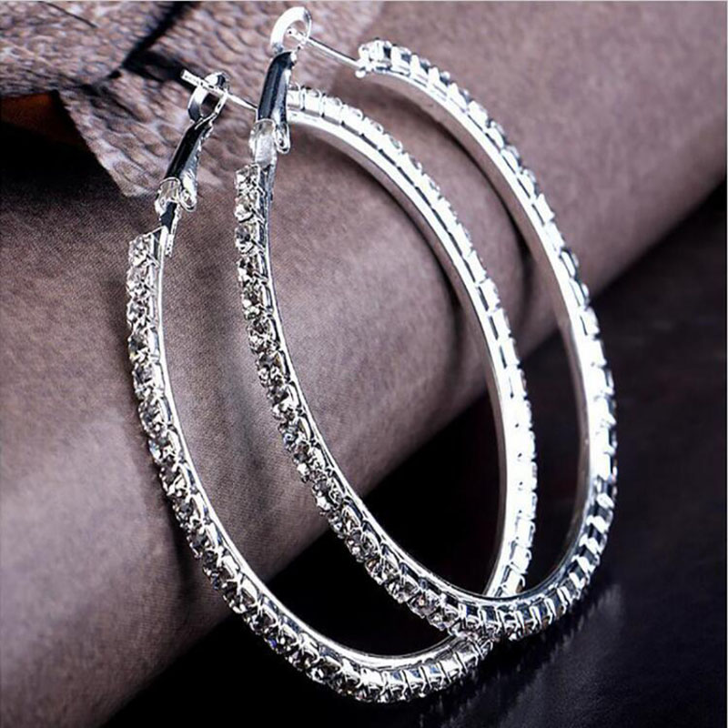 أقراط مرصعة بالكريستال النمساو - مراجعة Vintage Fashion Jewelry Brands وسعره