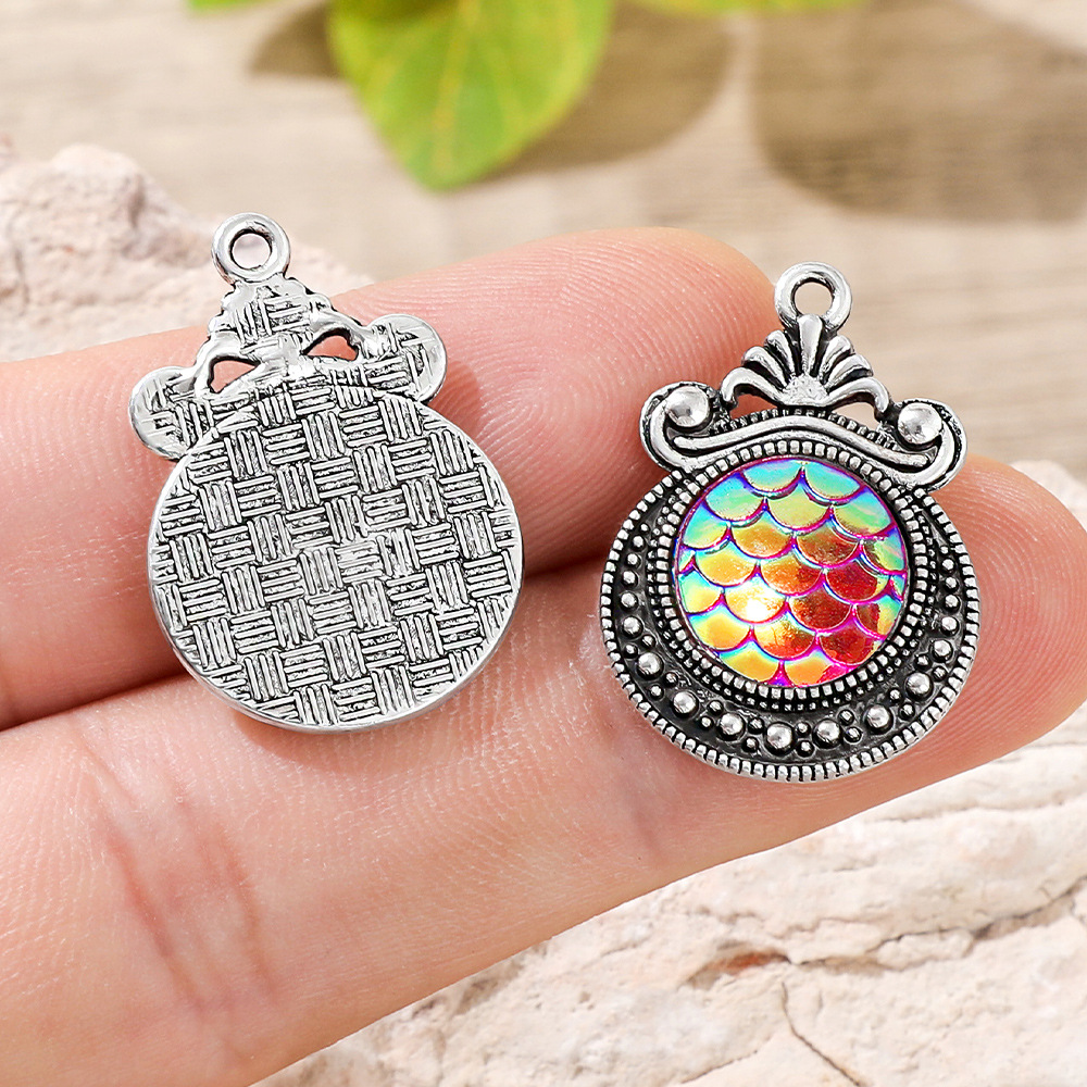 قلادات وتعليقات بتأثير قشور ال - مراجعة Vintage Fashion Jewelry Necklaces وسعره
