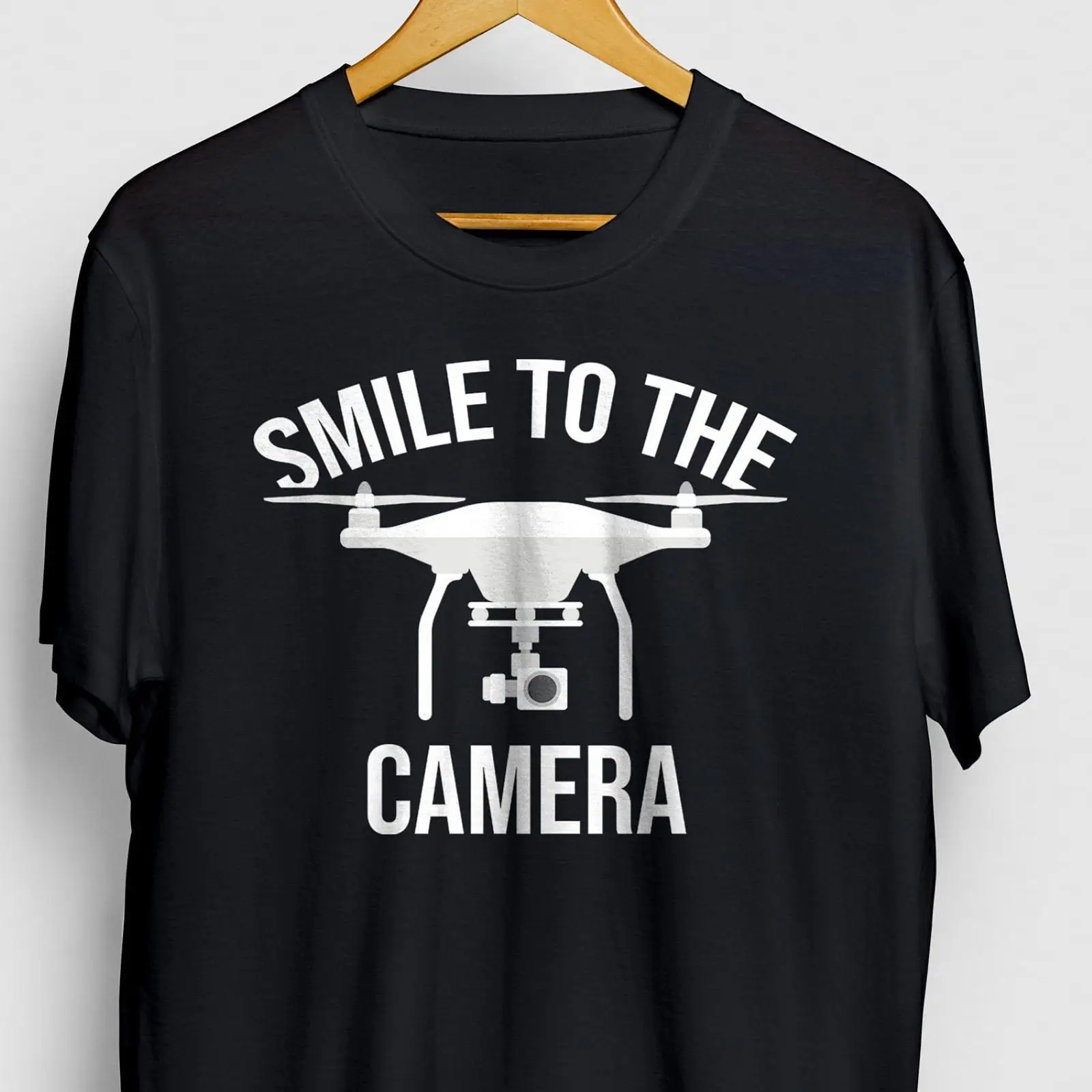 تي شيرت Smile To The Camera Dr - مراجعة Vintage Fashion Photography وسعره