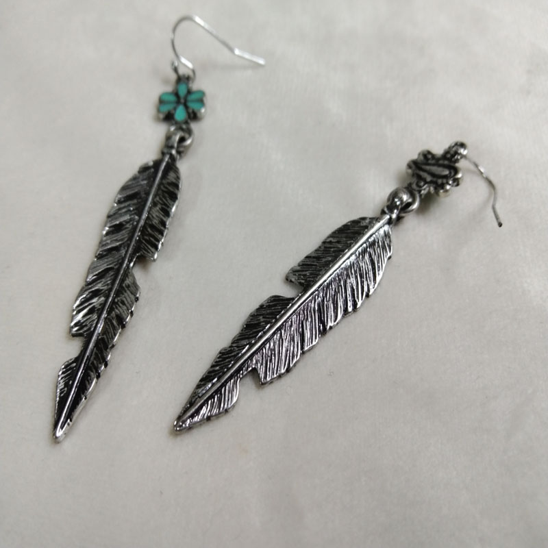 العتيقة الفضة ريشة انخفاض الأق - مراجعة Vintage Fashion Jewelry Brands وسعره