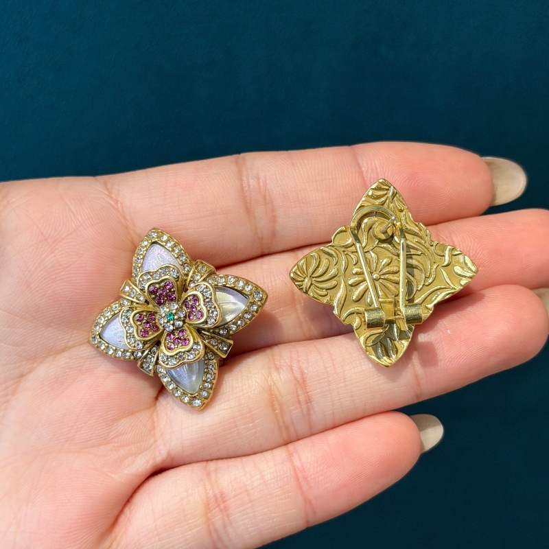 أقراط زجاجية بيضاء ملونة مرصعة - مراجعة Vintage Fashion Jewelry Brands وسعره