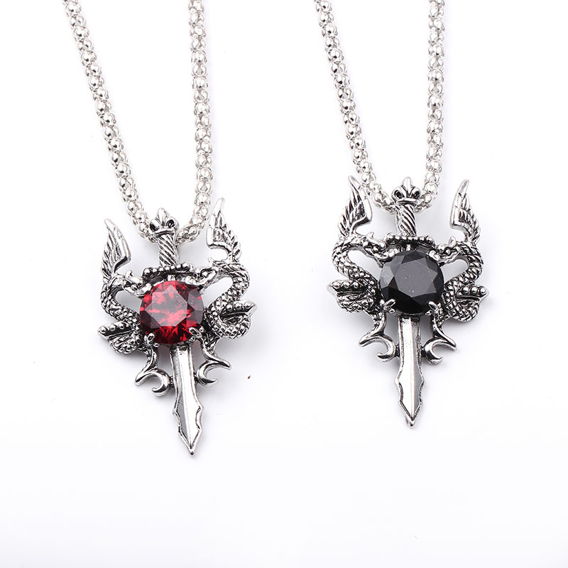قلادة صليب بحجر أسود على شكل ت - مراجعة Vintage Fashion Necklace وسعره