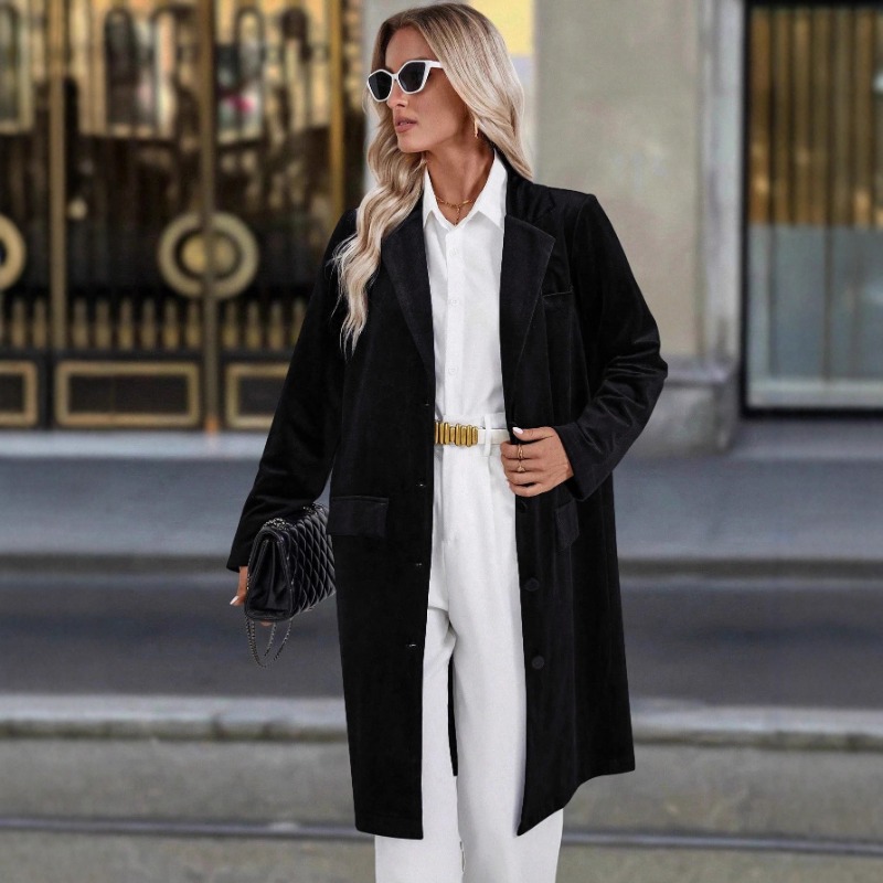 معطف نسائي فاخر من المخمل بتصم - مراجعة Velvet Blazer Vintage وسعره